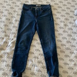Levi’s womens 311 shaping skinny jeans size 29